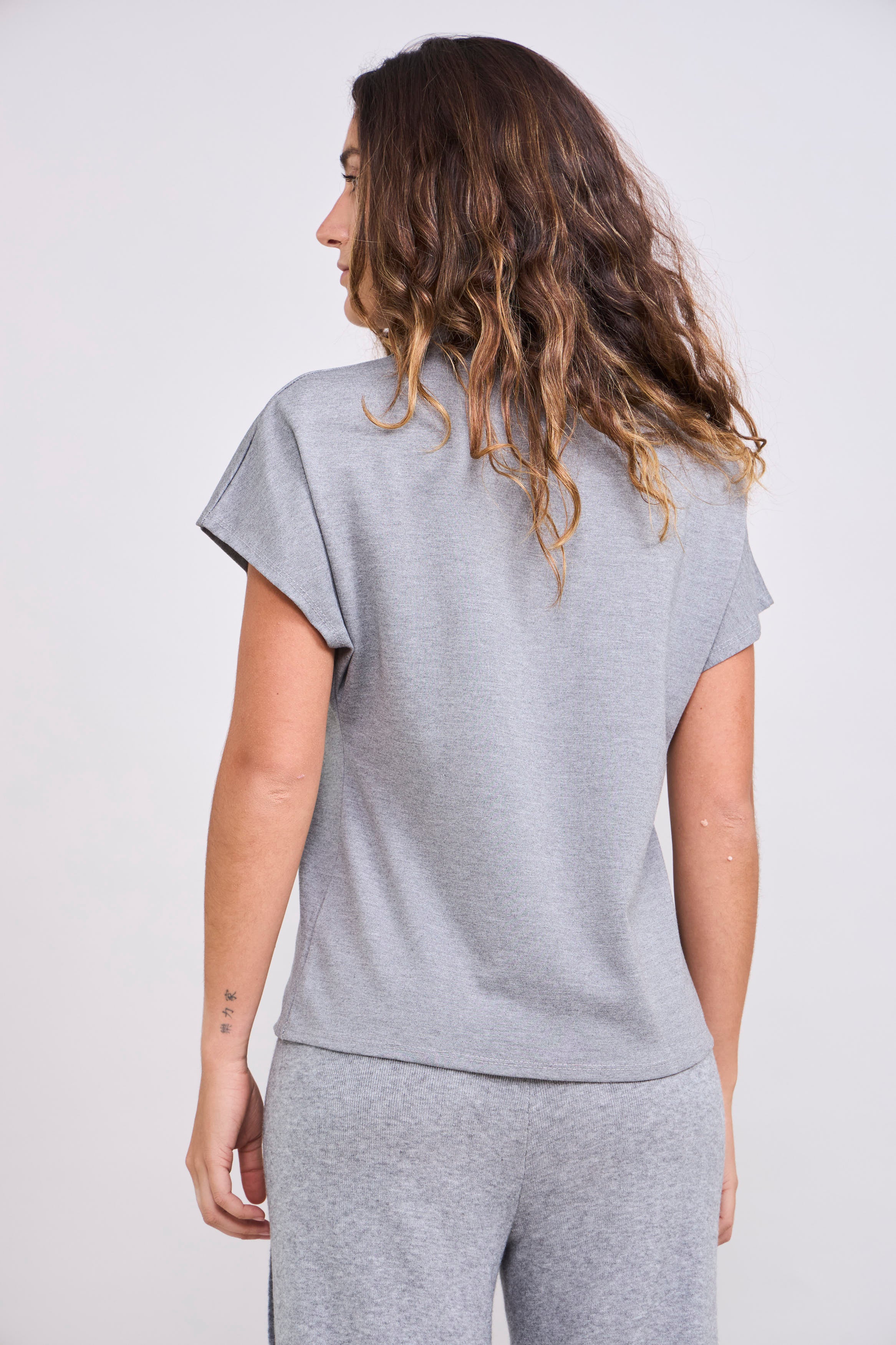 Polera Mar Gris