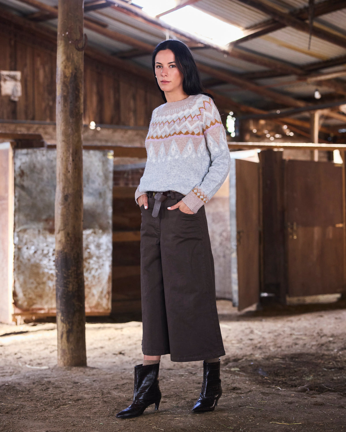 PANTALONES CAPRI