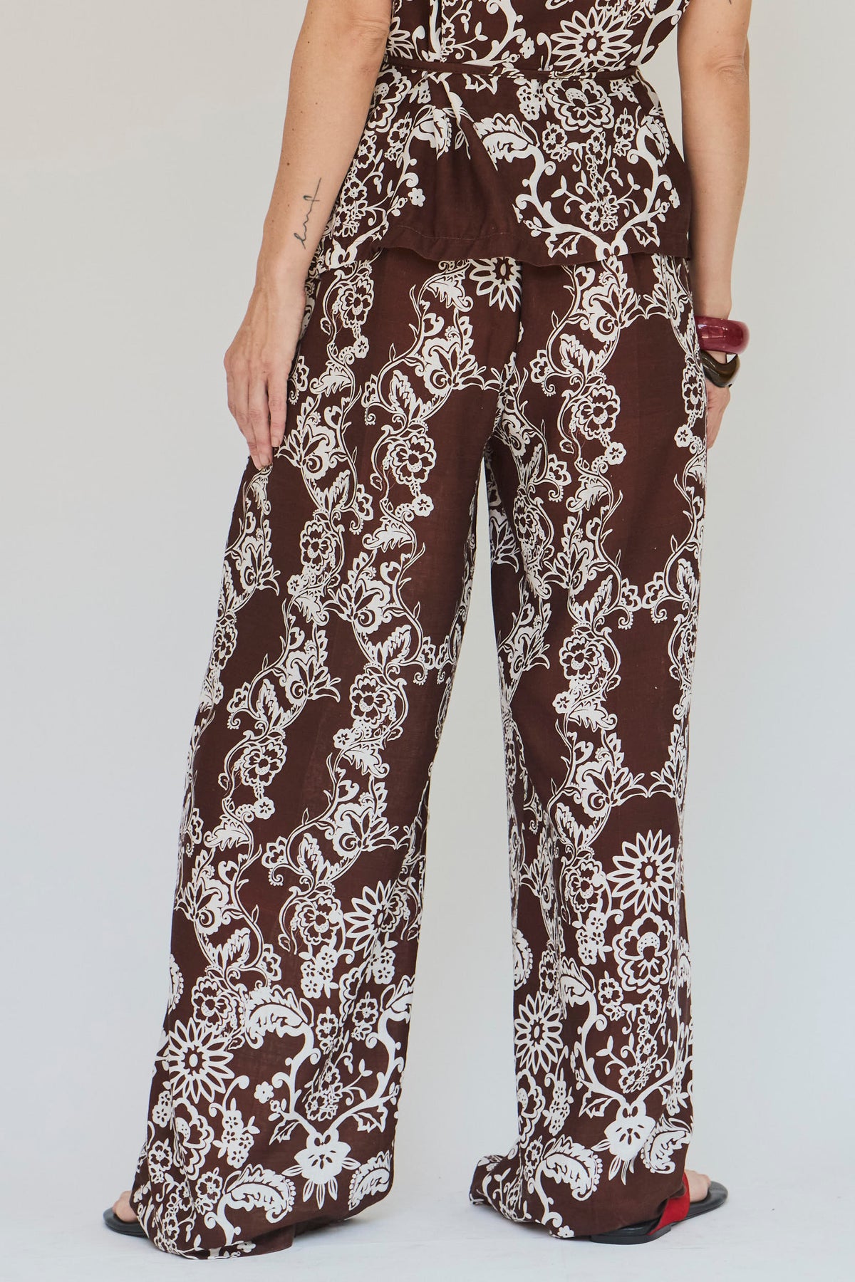 CONJUNTO FIORE CAFÉ