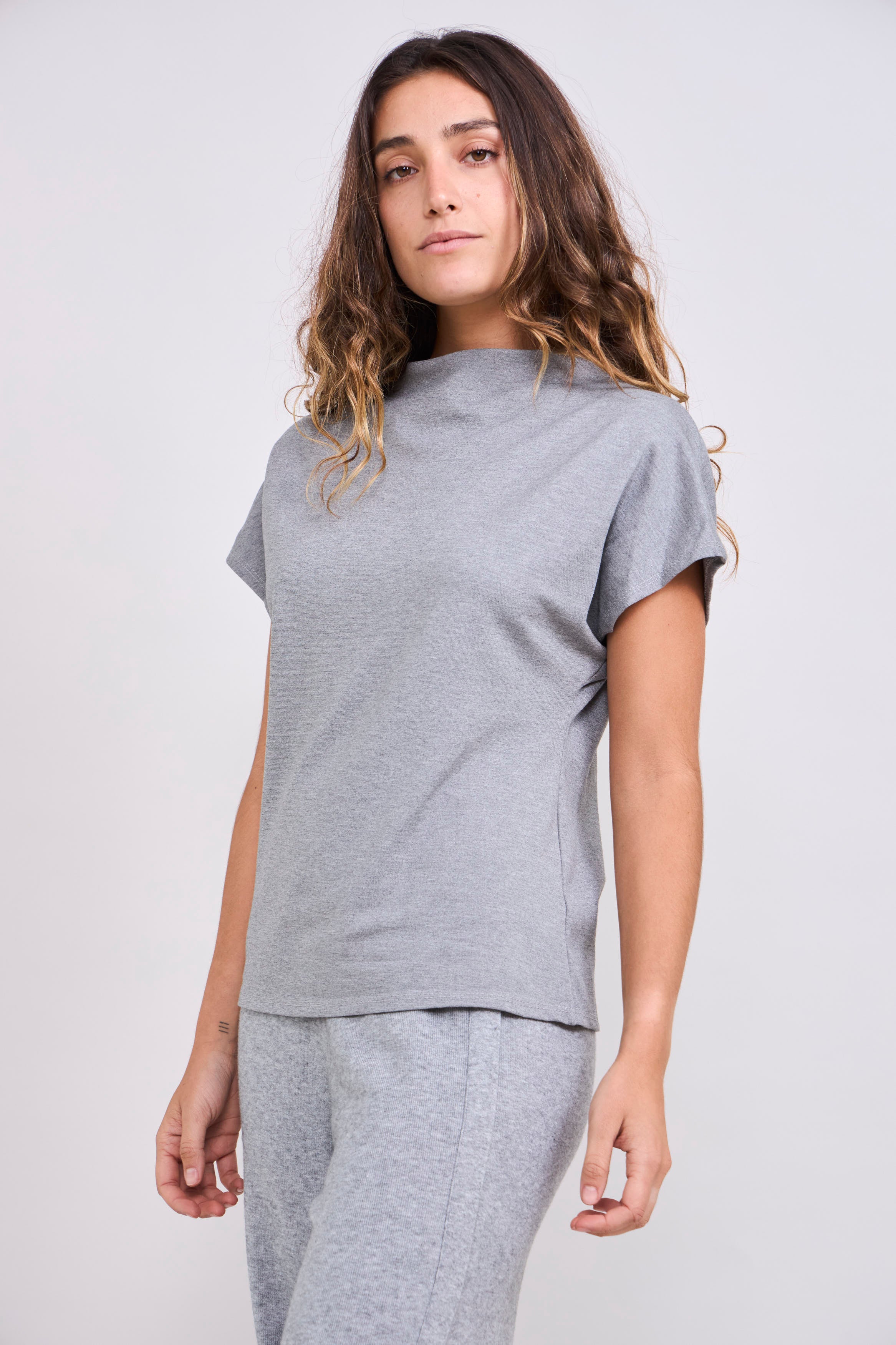 Polera Mar Gris